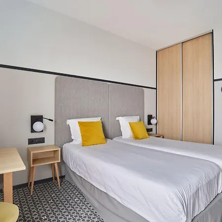 Appart'Hotel Odalys City - Bioparc Lyon Est Exterior photo